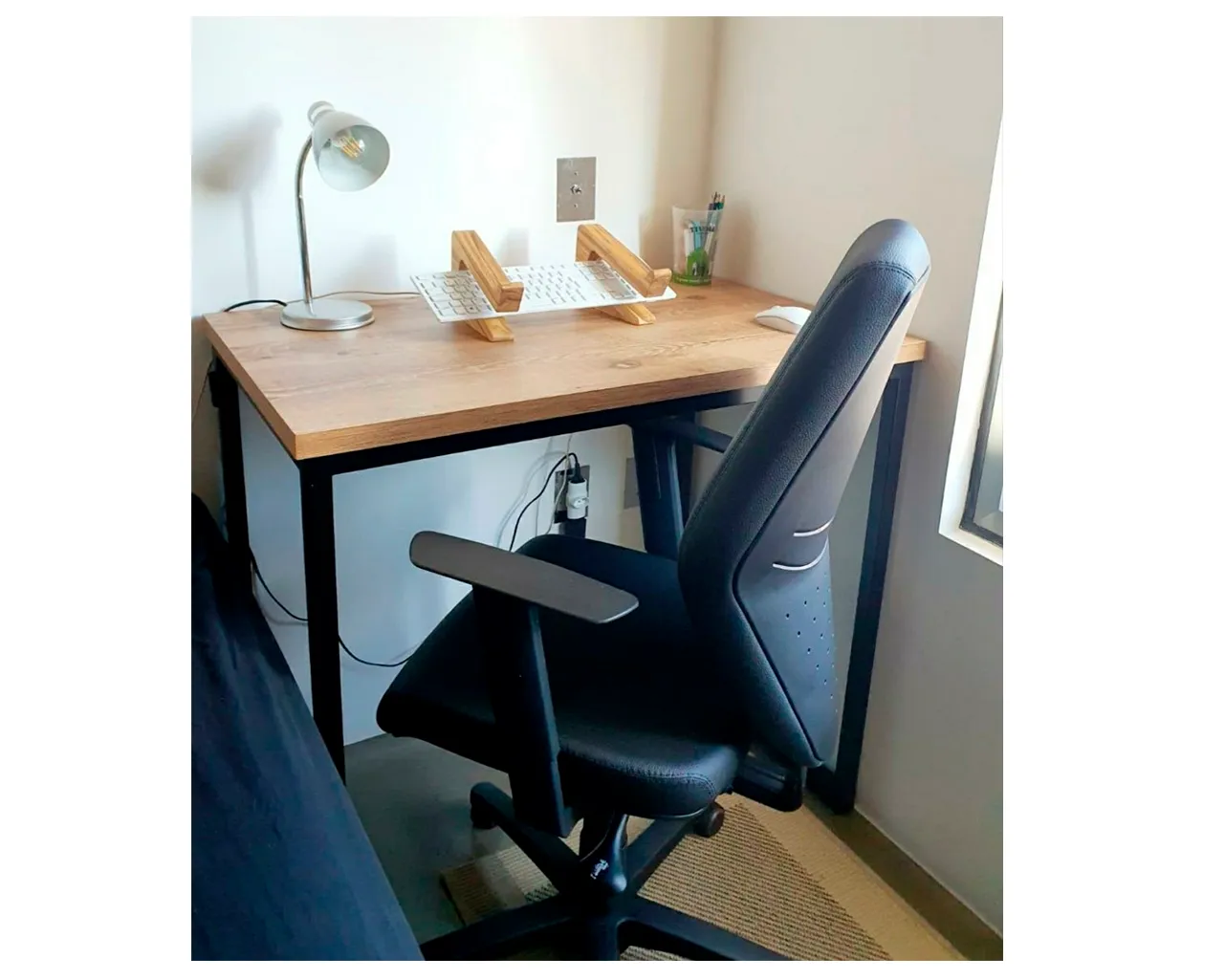 Mesa home office - Euromob - Linha industrial de móveis